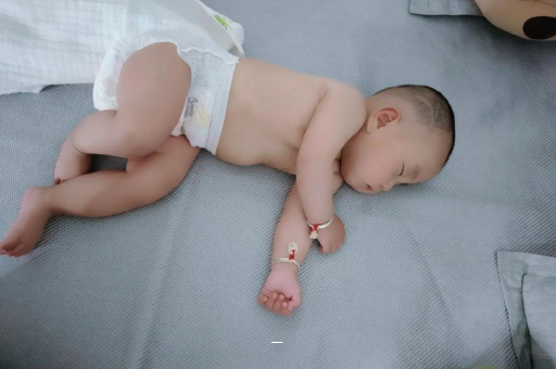 丰城怀孕感觉自己心跳明显